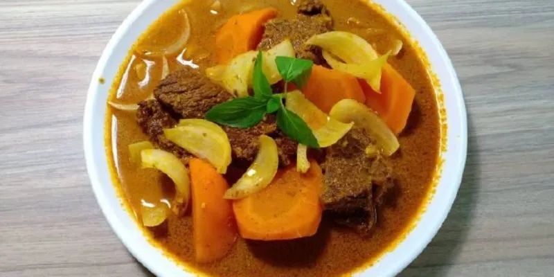Những Điểm Nổi Bật Của Món Bò Om Nước Dùng Ngọc Trai