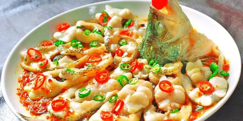 Cá Trình Hấp Ớt Cay Là Gì?